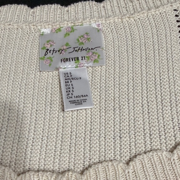 Forever 21 Cream Knit Sweater - Picture 2 of 4
